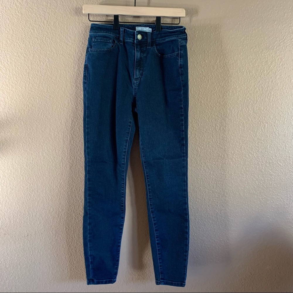 Vineyard Vines Dark Wash Skinny Jeans Size 2